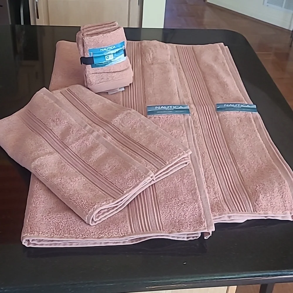 Nautica Bath Towel Set